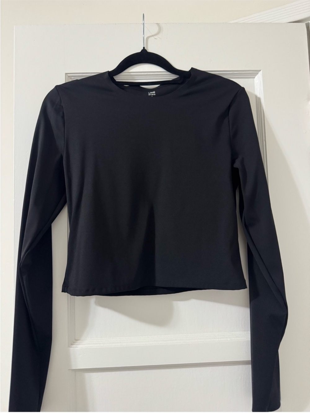 Long-Sleeve Black Crop Top by LANEige